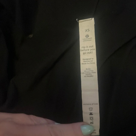 Lululemon tie front lightweight cardigan XS - Picture 5 of 5